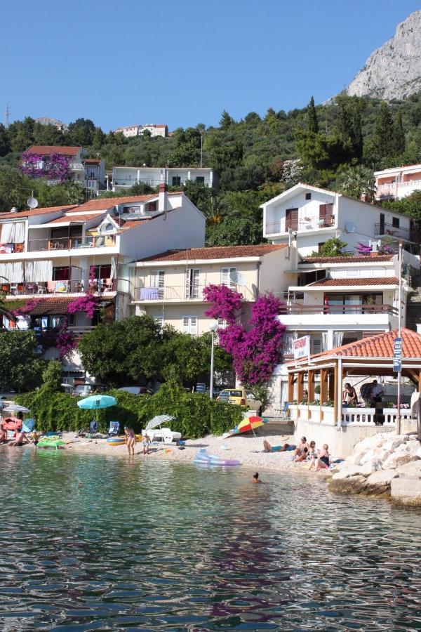 Apartments By The Sea Podgora, Makarska - 6787 Exterior photo